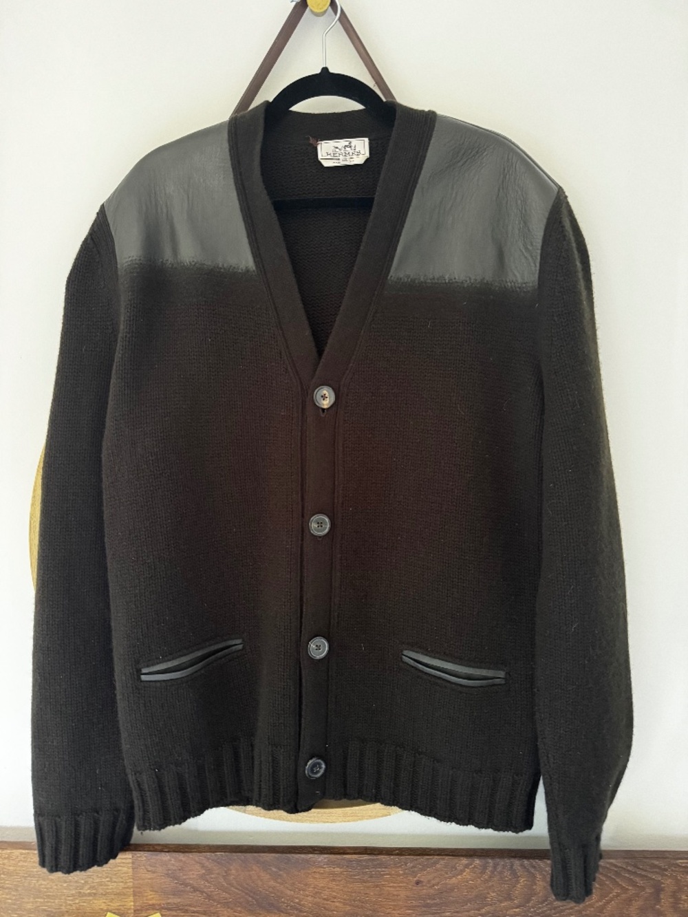 Hermès men's brown cardigan, cashmere with lambskin details, Size XXL